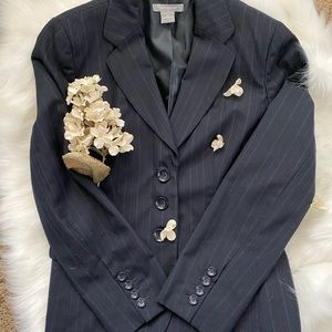 Ann Taylor Striped Blazer🌼